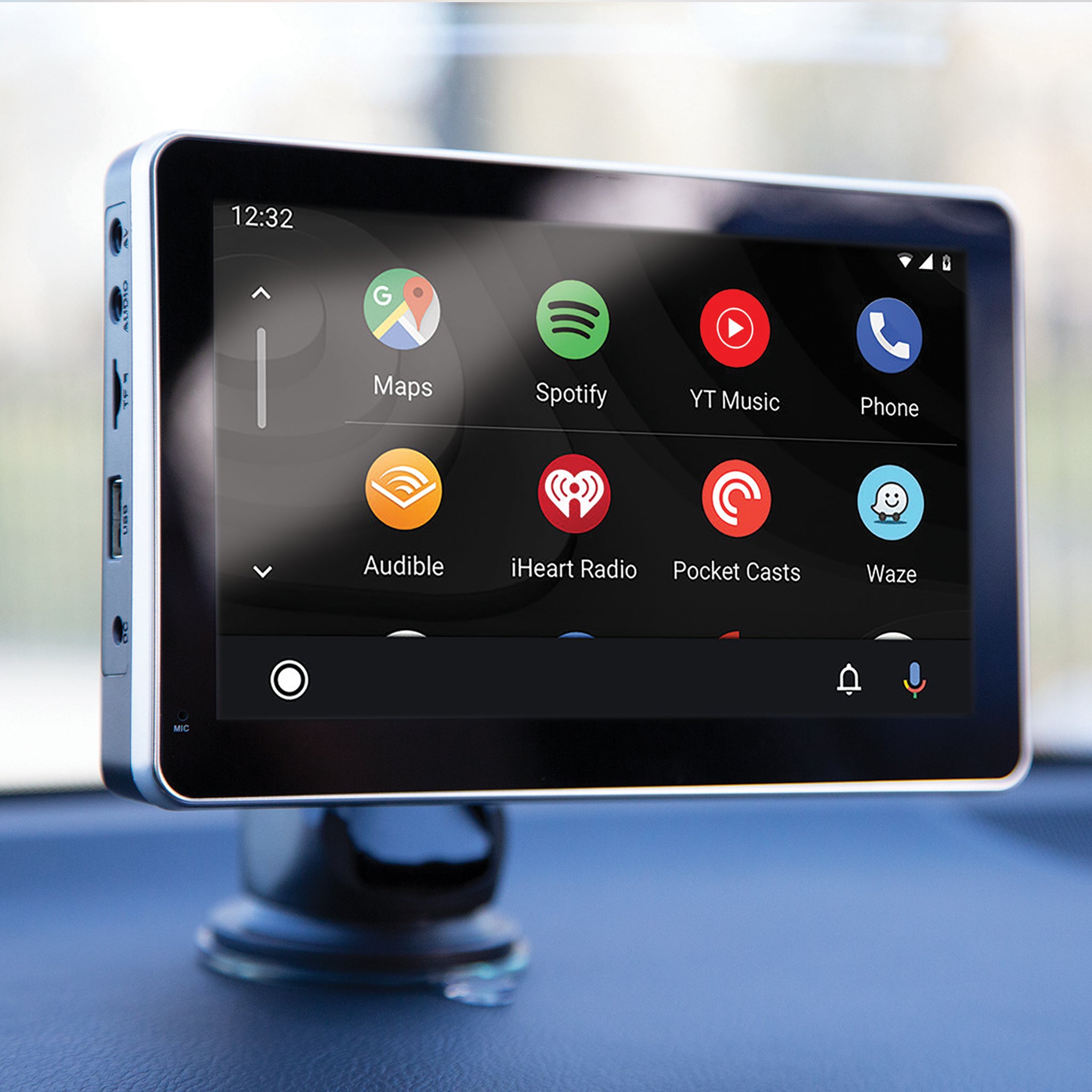INTELLIDASH® + DASHBOARD MOUNTED SMART DISPLAY - CAR AND